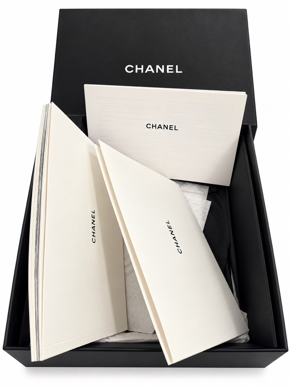 Chanel Black Quilted Chain Shoulder Bag with Gold Hardware - Picture 6 of 9